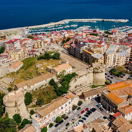 Apartment Casa Indipendente Free Parking - Wi-fi - Netflix Crotone