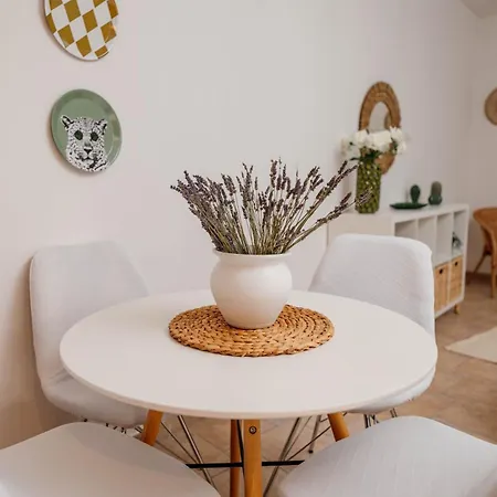 Apartment Casa Indipendente Free Parking - Wi-fi - Netflix Crotone