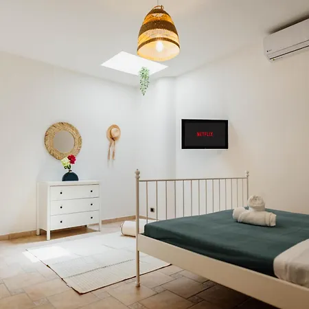Casa Indipendente Free Parking - Wi-fi - Netflix * Crotone