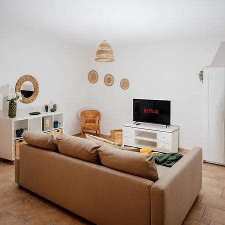 Casa Indipendente Free Parking - Wi-fi - Netflix Crotone